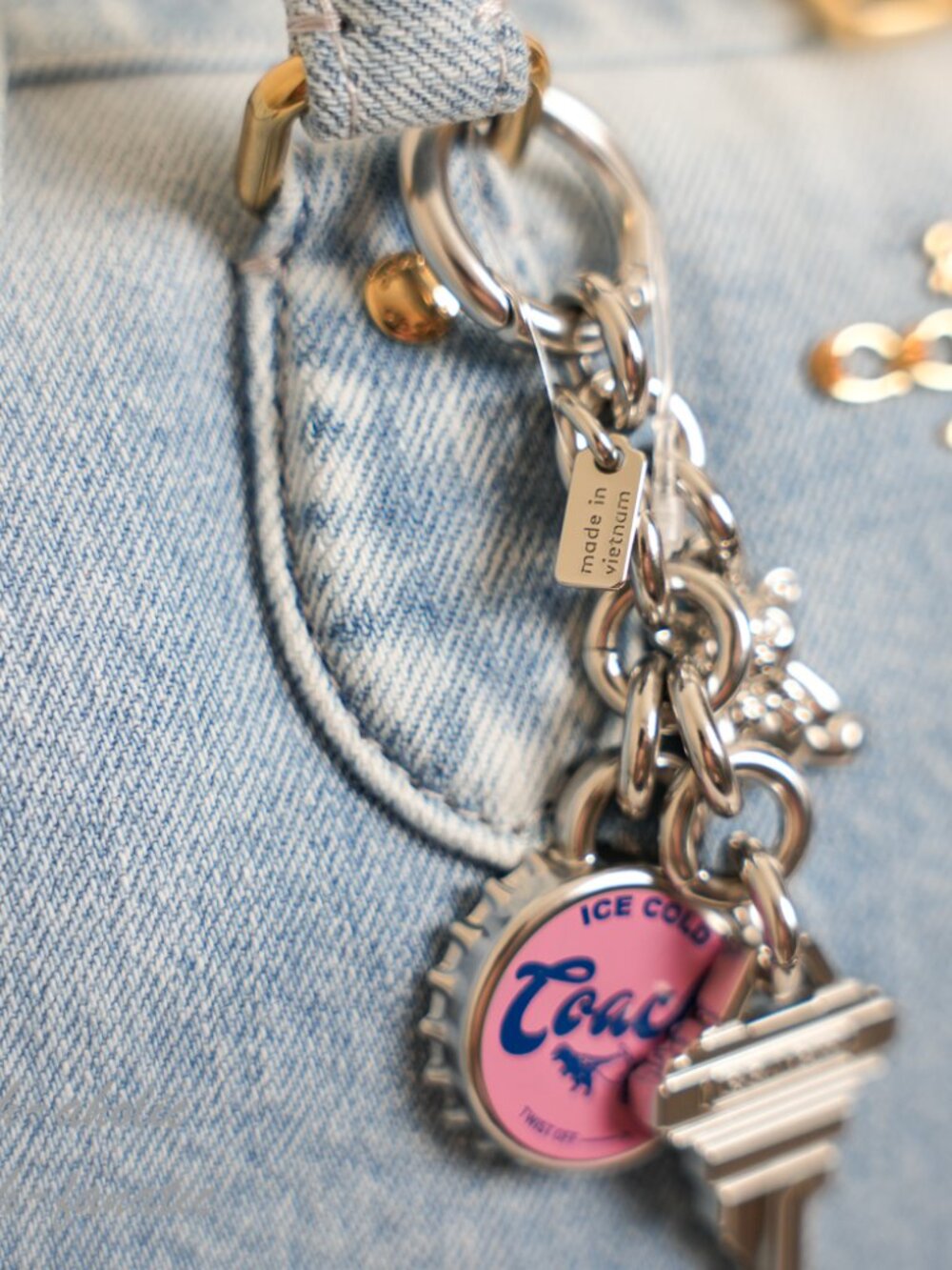 Coach CDY75 Rowan Large Satchel Bag In Loved Denim With Charms Light Indigo NWT - Picture 6 of 16